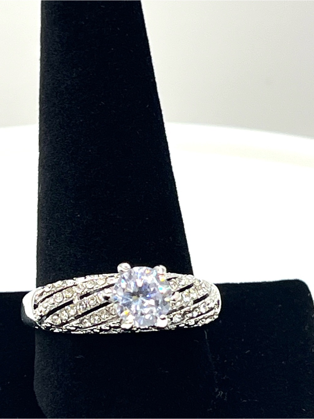 Silver Round Cut Clear Sparkling Center Stone Engagement Ring with Pave Stones